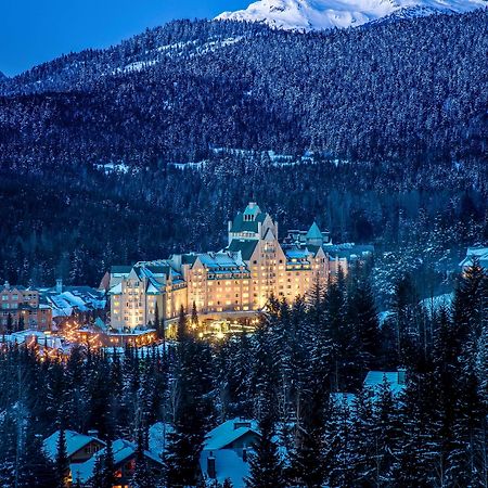 Fairmont Chateau Уистлер Экстерьер фото