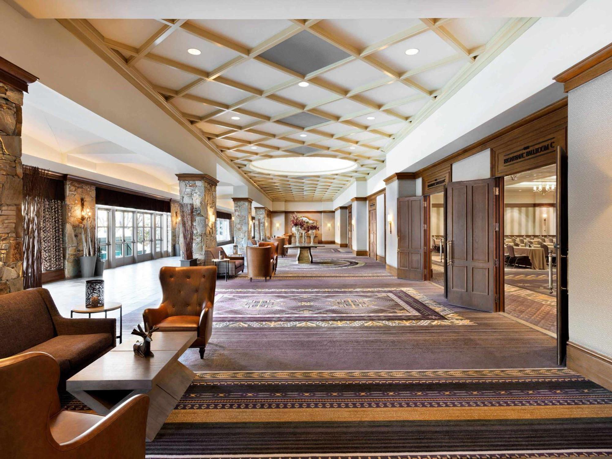 Fairmont Chateau Уистлер Экстерьер фото