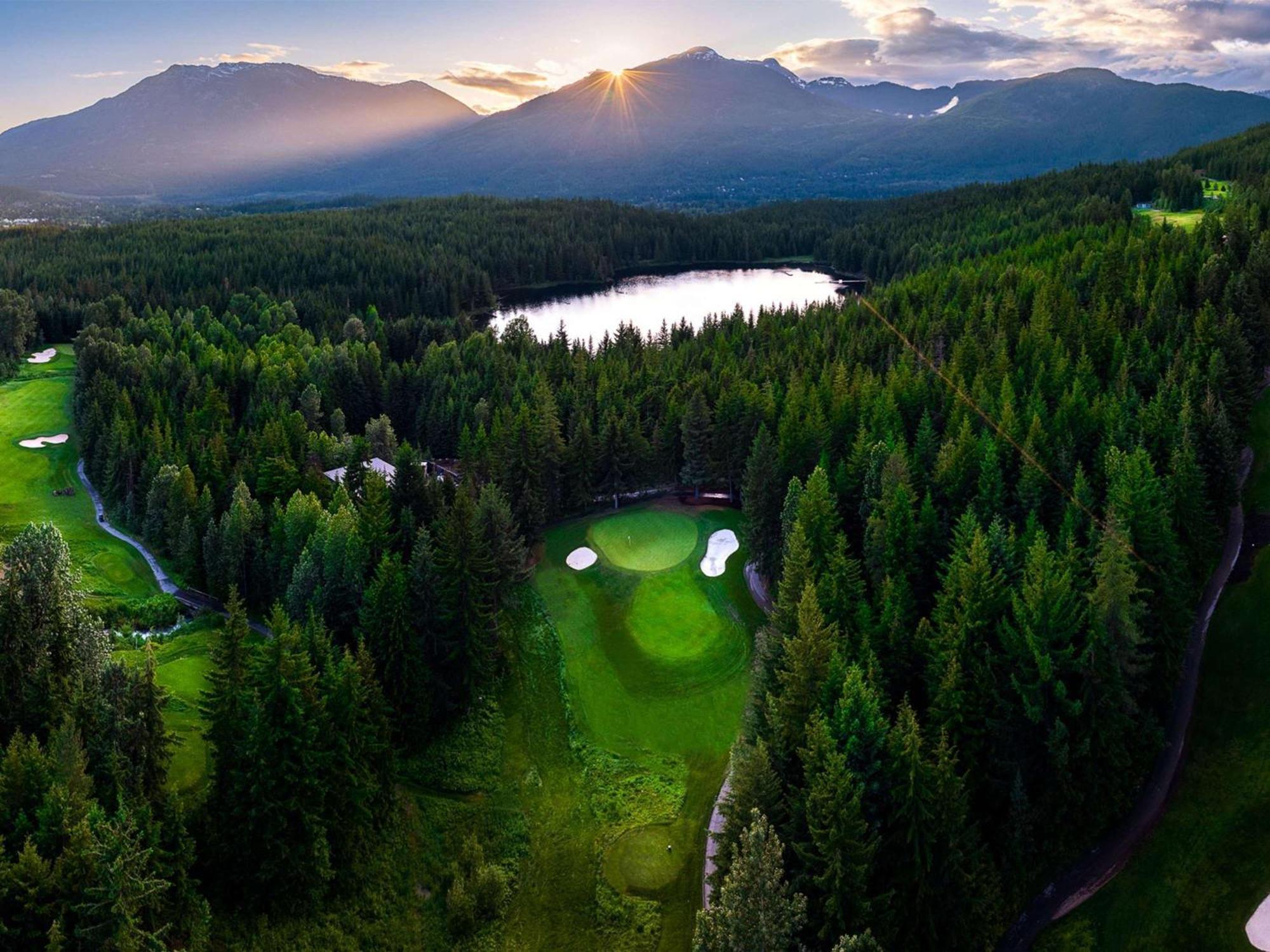 Fairmont Chateau Уистлер Экстерьер фото