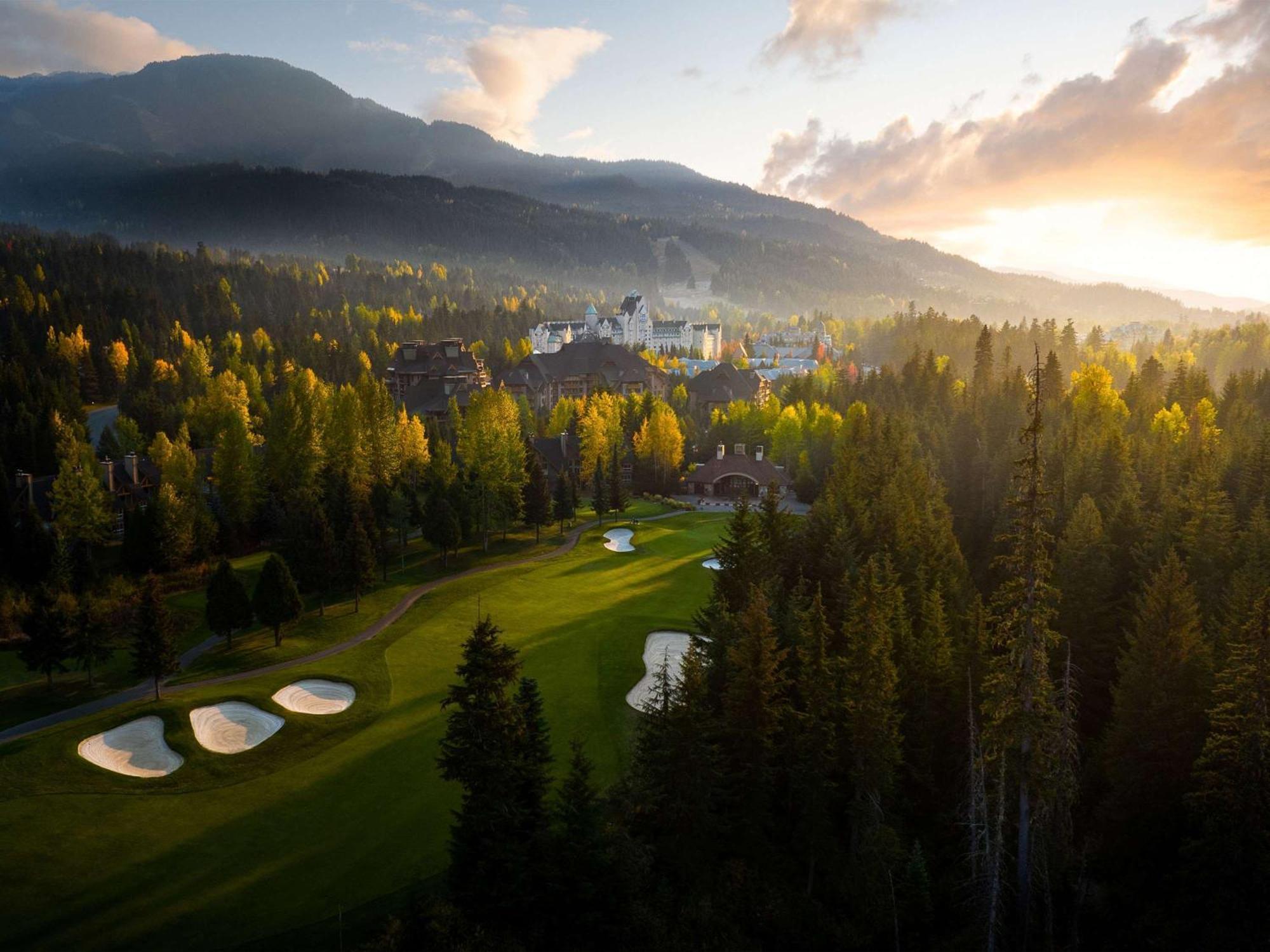 Fairmont Chateau Уистлер Экстерьер фото