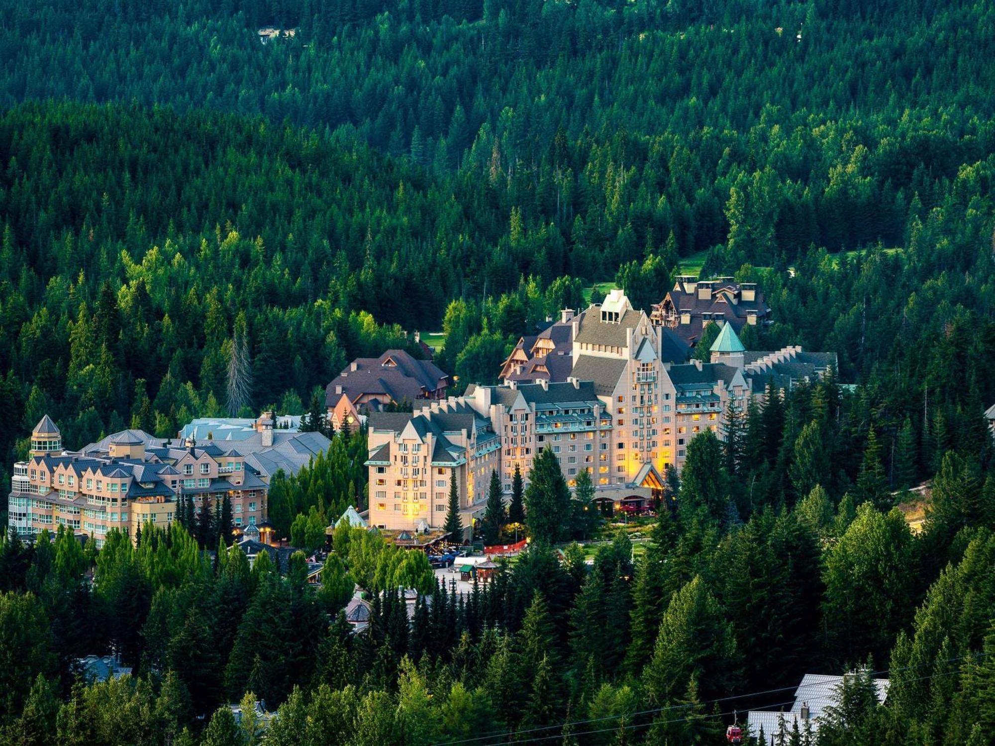 Fairmont Chateau Уистлер Экстерьер фото